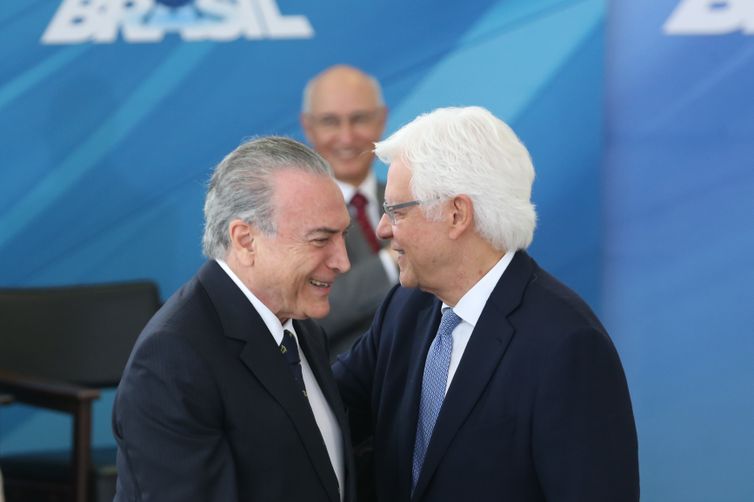 MPF acusa Temer e Moreira Franco de corrupção em obras de Angra 3