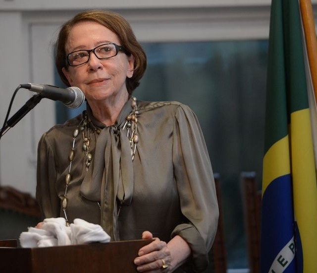 Fernanda Montenegro está hospitalizada no Rio de Janeiro