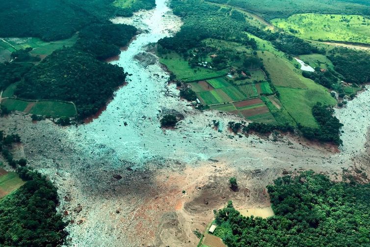 Três barragens da Vale em MG estão em nível máximo de alerta