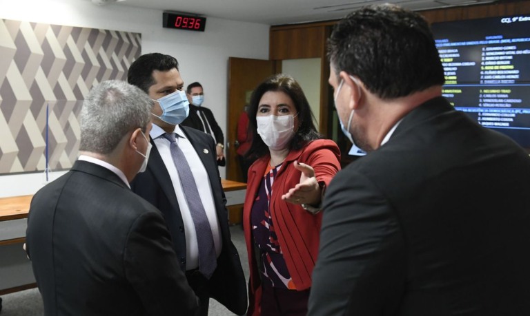 - Roque de Sá, Agência Senado