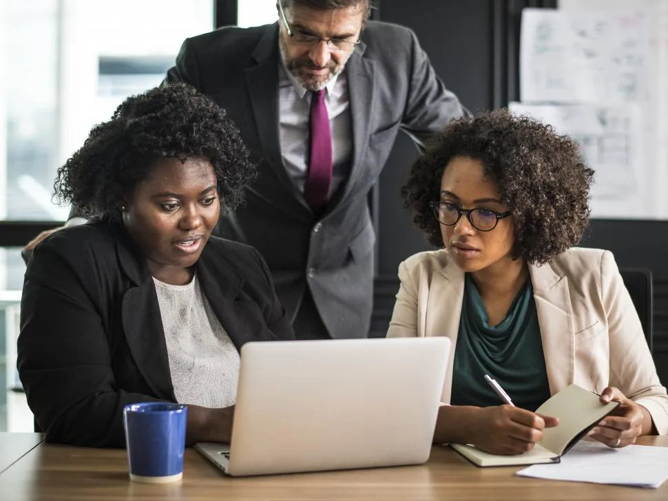 Mulheres empreendedoras: 4 opções de crédito só para elas