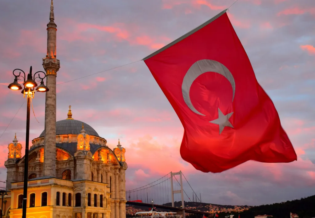 Turquia busca equilíbrio entre segurança e progresso na regulamentação de criptomoedas