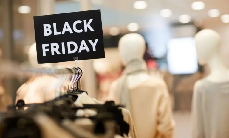 É hora de preparar seus investimentos para a Black Friday