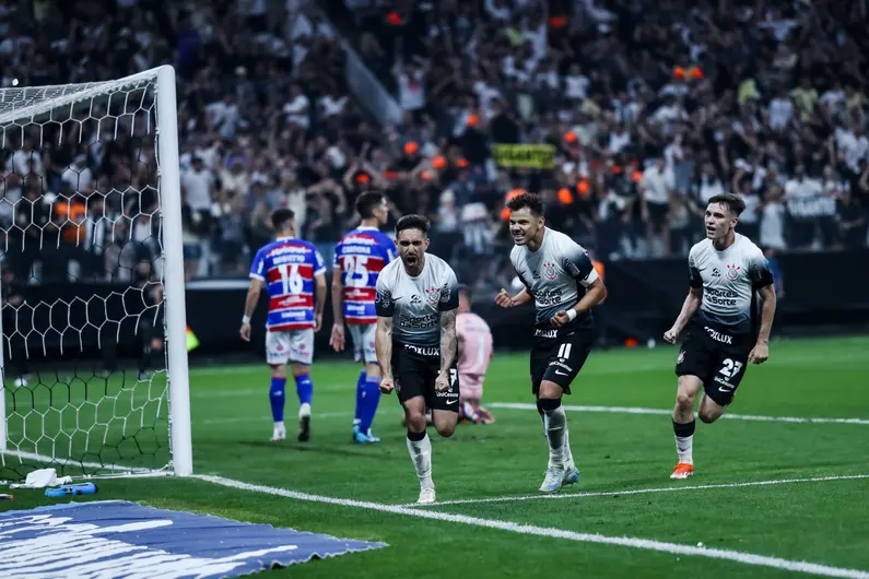 Corinthians x Fortaleza, Sul-Americana | Foto/Marco Miatelo - AGIF