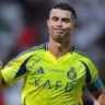 Cristiano Ronaldo, capitão do Al-Nassr, reage após uma jogada durante a vitória contra o Al-Ettifaq. O craque português abriu o placar com um gol de pênalti