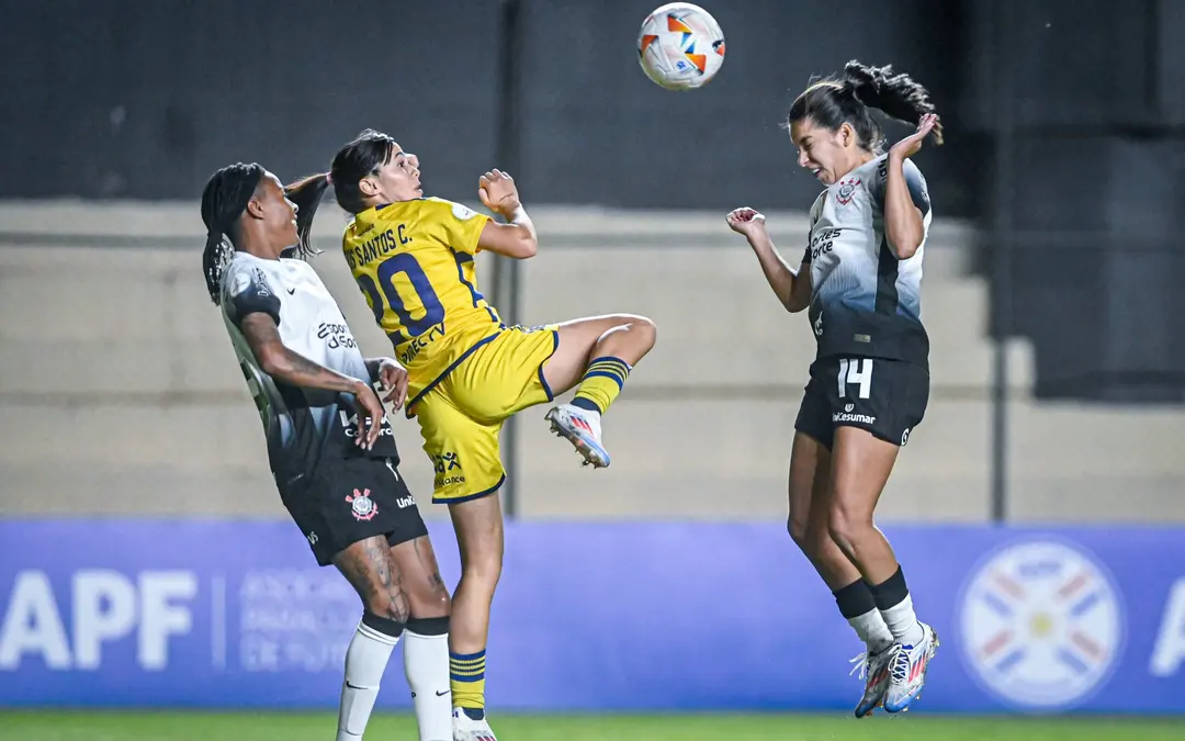 Corinthians e Boca Juniors empatam sem gols na estreia da Libertadores Feminina