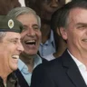 Generais Braga Neto e Augusto Heleno e o presidente Jair Bolsonaro - Arquivo/DW
