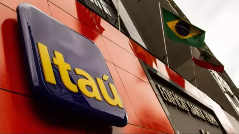 Itaú - ITUB4