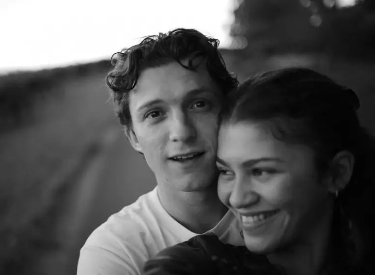 Zendaya e Tom Holland estão noivos