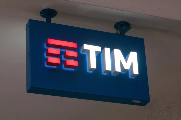 BTG Pactual recomenda compra nas ações da Tim (TIMS3) | Crédito: Adobe Stock