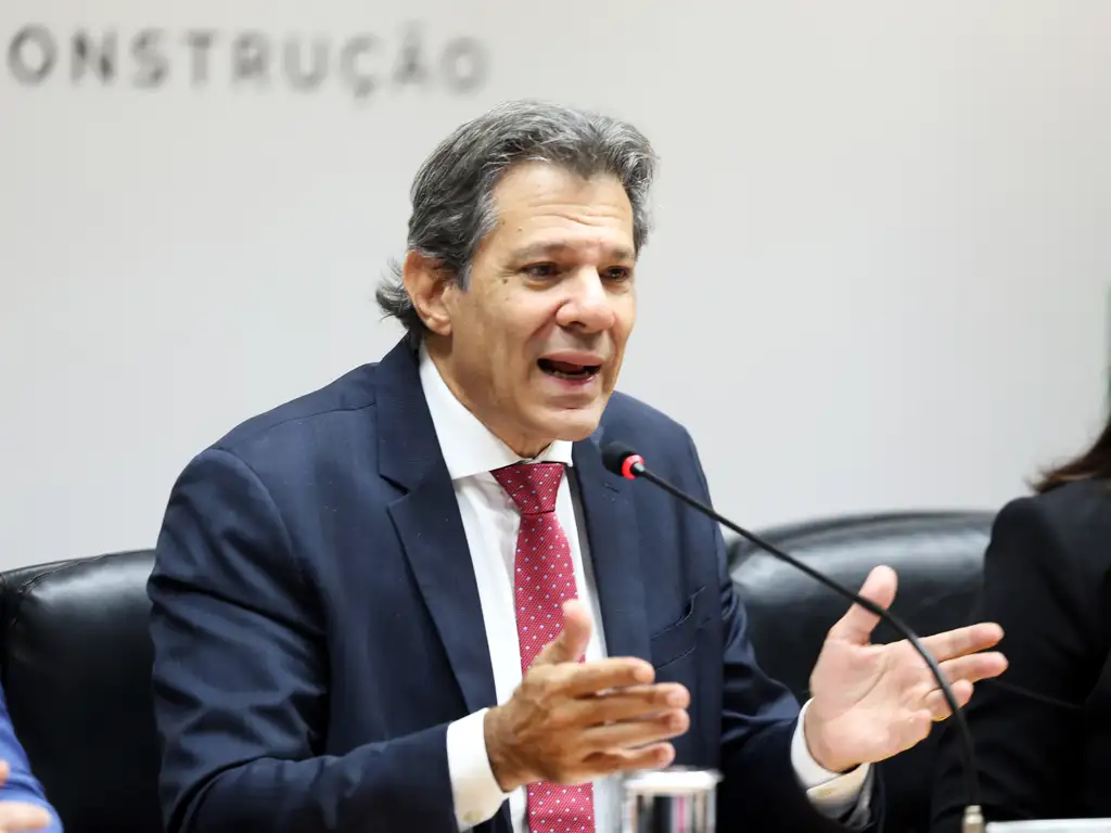 Aumento do IOF / Dólar hoje / Fernando Haddad Aumento do IOF / Dólar hoje / Fernando Haddad