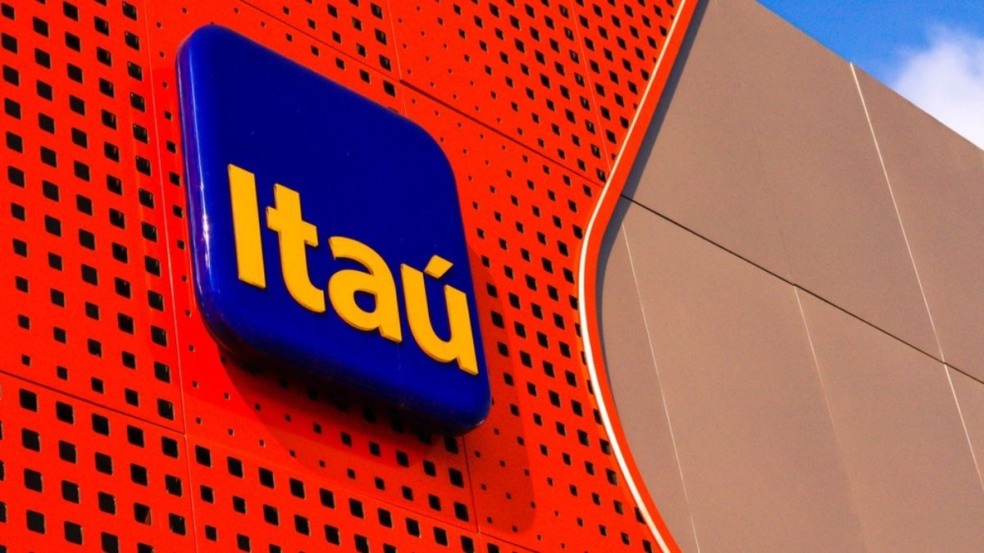 Itaú (ITUB4)