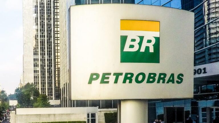 Petrobras (PETR3 / PETR4)