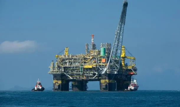 Petróleo / Petrobras (PETR4)