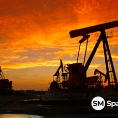 Bomba de petróleo nos EUA em dia de queda do WTI e Brent após sinal da Opep+ de aumento de oferta.
