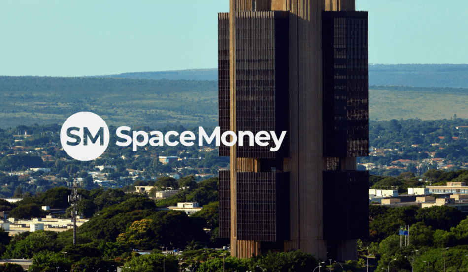 Banco Central anuncia manutenção da Selic em 15% com tom cauteloso
