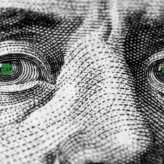 Investidores internacionais adotam Hedge America, movimentando US$ 1 trilhão em proteção cambial contra a queda do dólar.