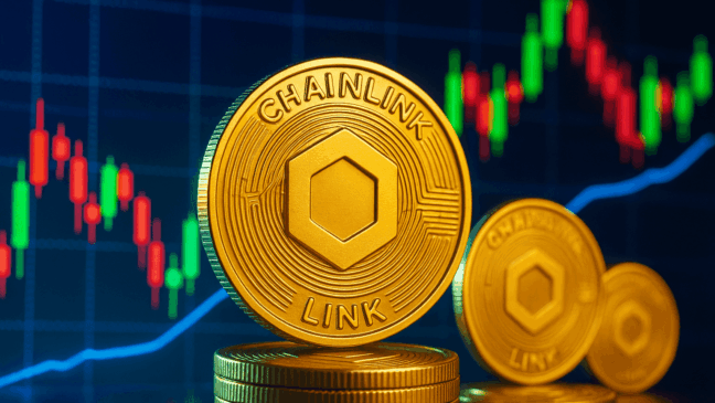 Imagem de moedas Chainlink douradas em frente a um gráfico de mercado, simbolizando a volatilidade do token LINK e o surgimento de novos projetos cripto como XYZVerse em 2025.