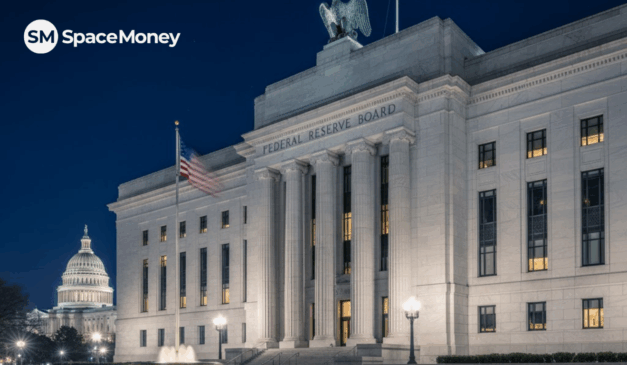 Fachada do Federal Reserve em Washington, ilustrando tensão econômica entre EUA e China.
