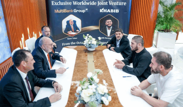 Naser Taher e Khabib Nurmagomedov em reunião para assinatura da joint venture MultiBank Khabib LLC.