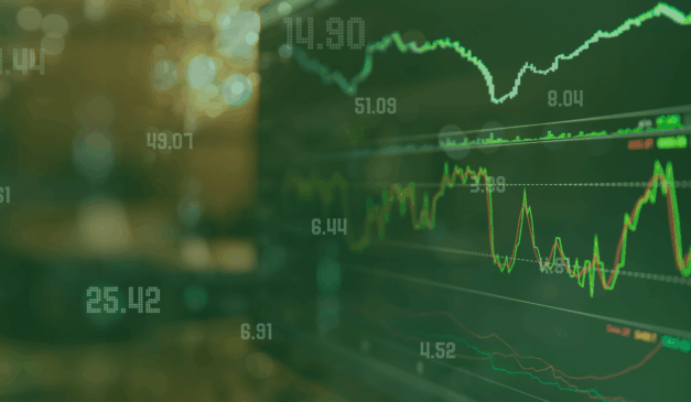 Gráfico de linhas em verde indicando movimento de alta do Ibovespa Hoje ao se aproximar dos 164 mil pontos.
