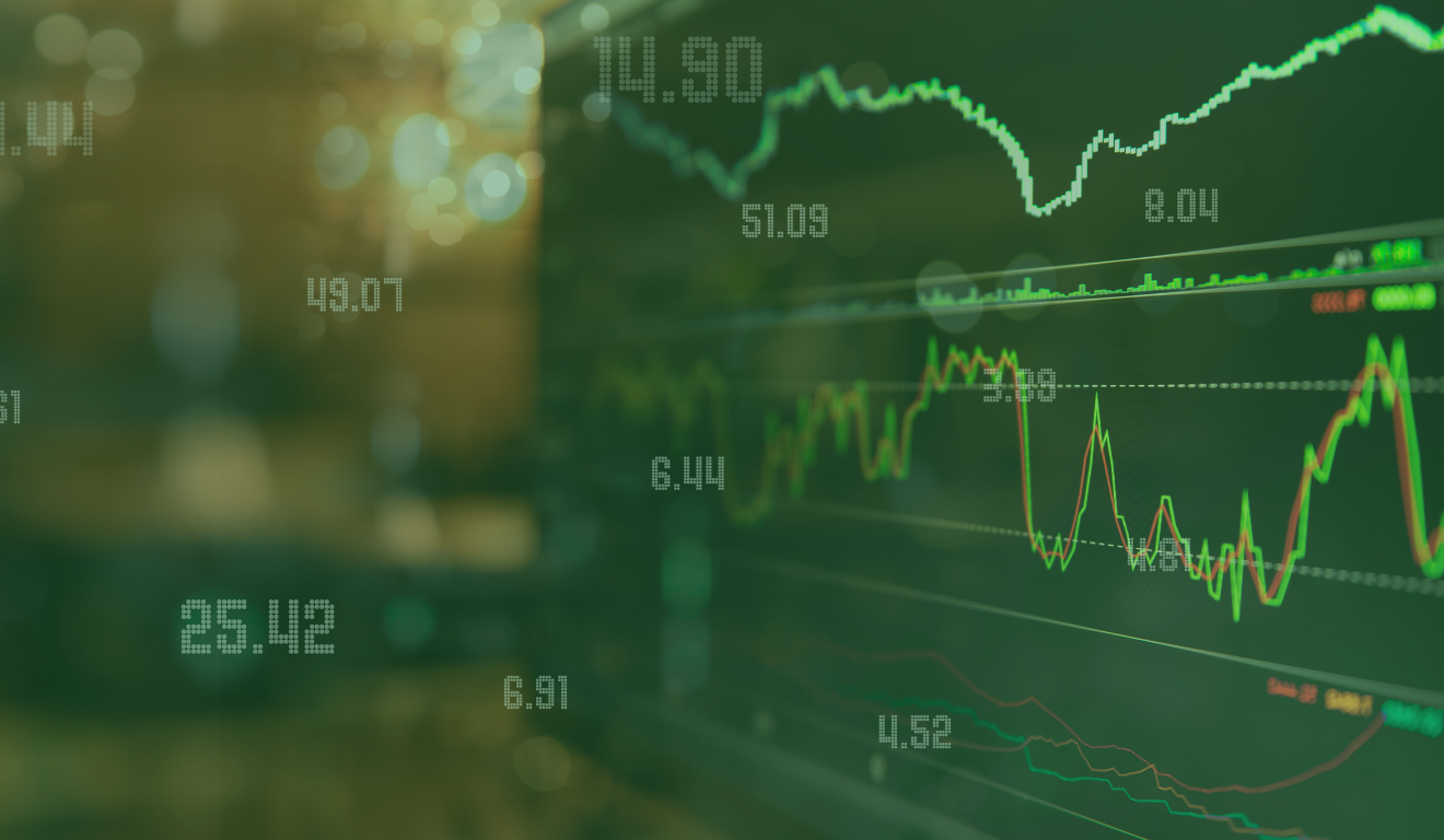 Gráfico de linhas em verde indicando movimento de alta do Ibovespa Hoje ao se aproximar dos 164 mil pontos. Gráfico de linhas em verde indicando movimento de alta do Ibovespa Hoje ao se aproximar dos 164 mil pontos.