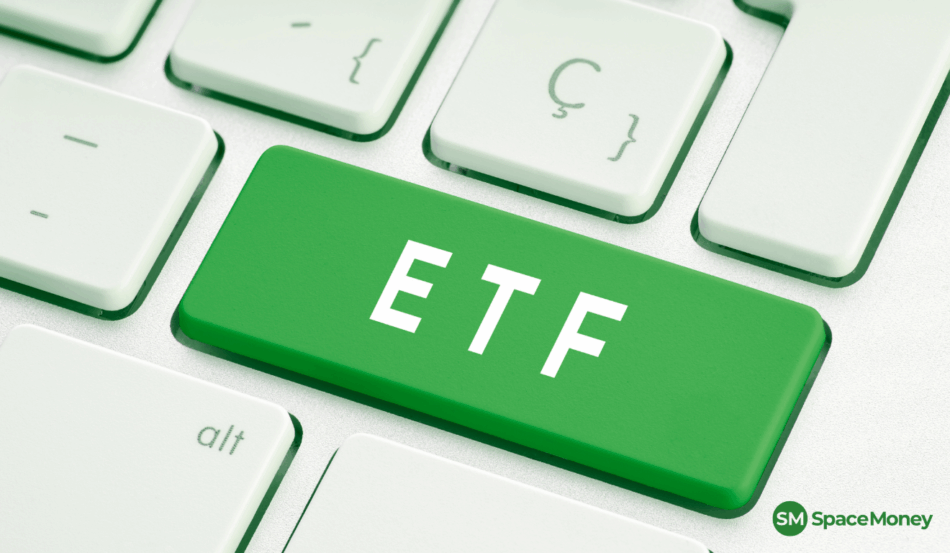 Tecla ETF em teclado simbolizando investimentos em fundos de índice