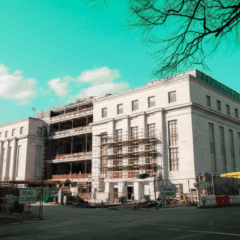 Federal Reserve mant&eacute;m pol&iacute;tica monet&aacute;ria cautelosa com infla&ccedil;&atilde;o acima da meta